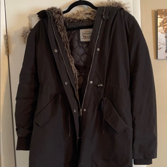 Levi’s jacket - Picture 2 of 4